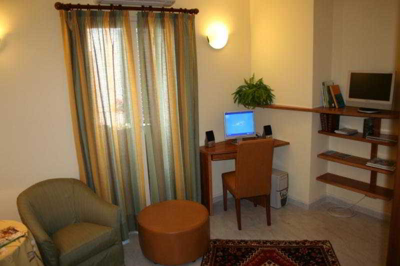 D'orleans Hotel